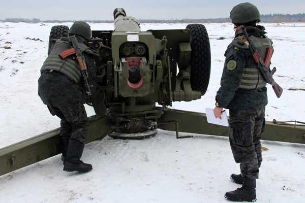 Под Киевом нацгвардейцы-артиллеристы совершенствуют профессиональное мастерство Под Киевом нацгвардейцы-артиллеристы совершенствуют профессиональное мастерство