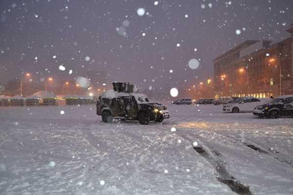 Нацгвардейцы круглосуточно патрулируют улицы Харькова Нацгвардейцы круглосуточно патрулируют улицы Харькова
