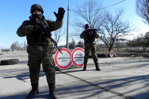 Нацгвардейцы на блокпосту задержали дезертира-боевика Нацгвардейцы на блокпосту задержали дезертира-боевика