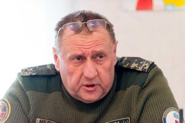 Ангелы в белых халатах спасают жизни бойцов, вставших на защиту страны Ангелы в белых халатах спасают жизни бойцов, вставших на защиту страны