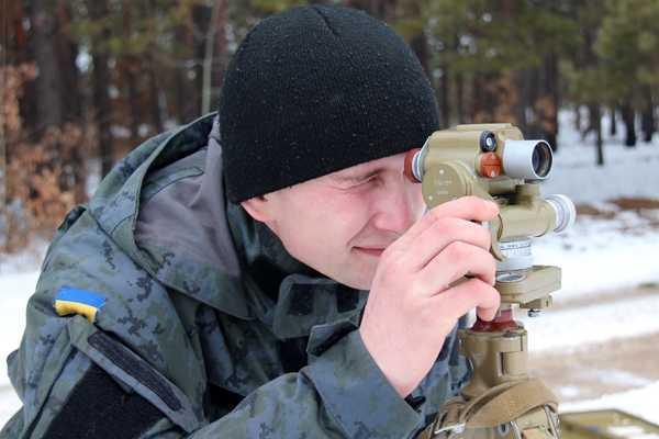 Под Киевом нацгвардейцы-артиллеристы совершенствуют профессиональное мастерство Под Киевом нацгвардейцы-артиллеристы совершенствуют профессиональное мастерство
