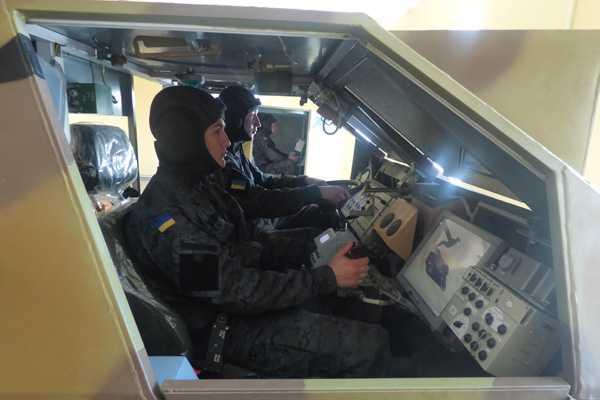 В Учебном центре НГУ закончились учебные сборы с экипажами БТР-70 В Учебном центре НГУ закончились учебные сборы с экипажами БТР-70