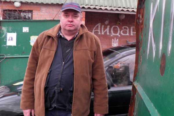 На Луганщине волонтеры передали гвардейцам бронированный микроавтобус