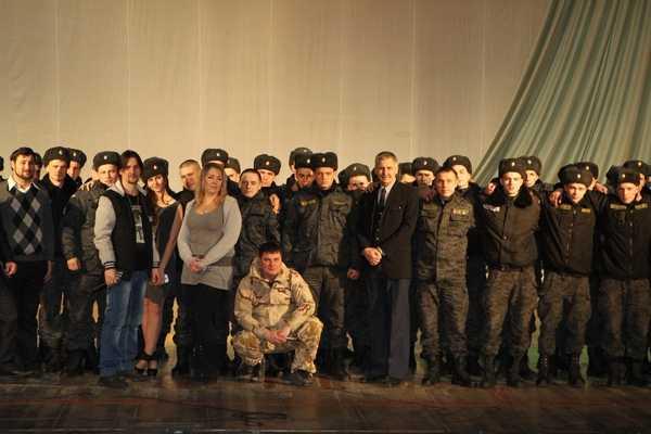 Военная техника получила новую жизнь в умелых руках волонтеров Военная техника получила новую жизнь в умелых руках волонтеров