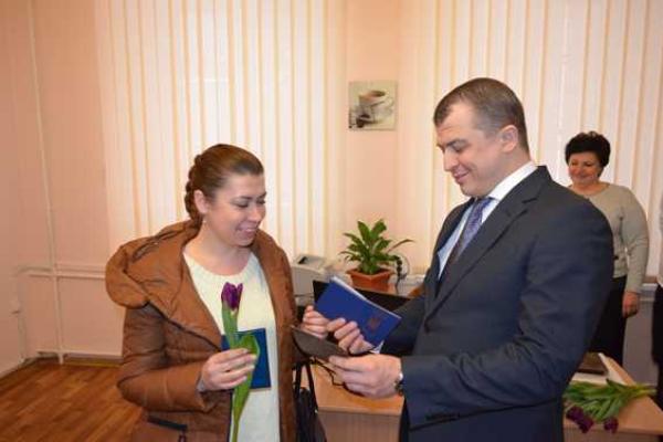 В Харькове началась выдача биометрических паспортов В Харькове началась выдача биометрических паспортов