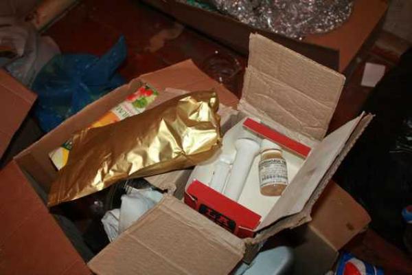 Криминальный квартет, организовавший нарколабораторию, задержан сотрудниками УБОП Криминальный квартет, организовавший нарколабораторию, задержан сотрудниками УБОП