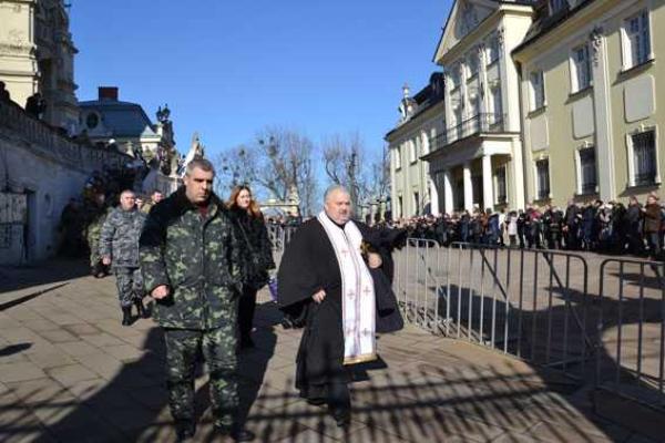 На Львовщину с тревожного Востока вернулся сводный отряд транспортной милиции На Львовщину с тревожного Востока вернулся сводный отряд транспортной милиции
