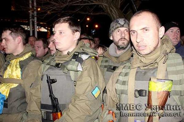 Бойцы спецподразделения "Свитязь" вернулись на малую Родину из зоны АТО Бойцы спецподразделения "Свитязь" вернулись на малую Родину из зоны АТО