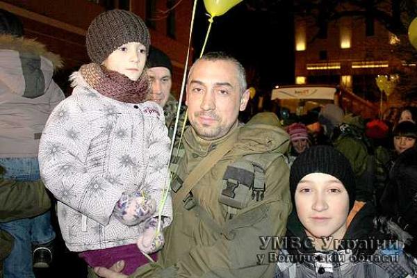 Бойцы спецподразделения "Свитязь" вернулись на малую Родину из зоны АТО Бойцы спецподразделения "Свитязь" вернулись на малую Родину из зоны АТО