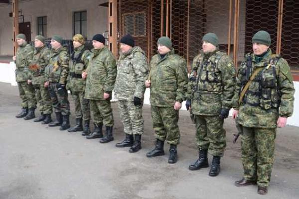 Тернопольщина проводила в зону АТО добровольцев-правоохранителей Тернопольщина проводила в зону АТО добровольцев-правоохранителей