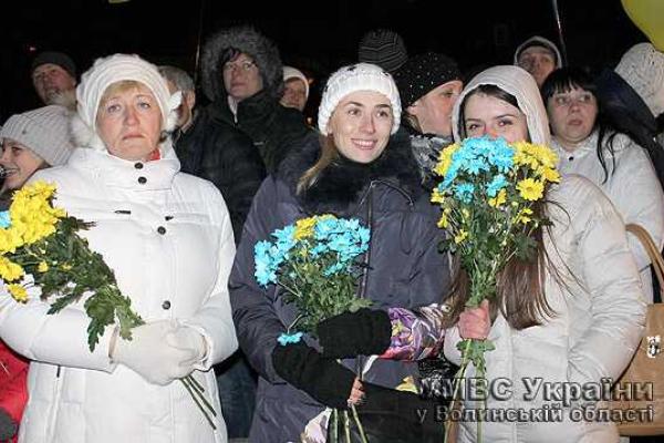 Бойцы спецподразделения "Свитязь" вернулись на малую Родину из зоны АТО Бойцы спецподразделения "Свитязь" вернулись на малую Родину из зоны АТО