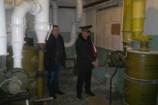 На Киевщине продолжается проверка защитных сооружений На Киевщине продолжается проверка защитных сооружений