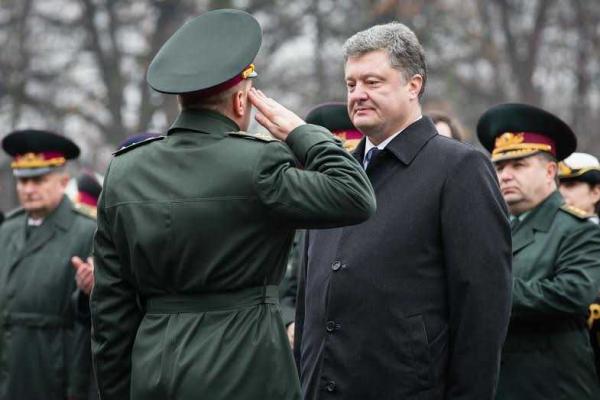 Президент вручил дипломы выпускникам-отличникам Национального университета обороны Президент вручил дипломы выпускникам-отличникам Национального университета обороны