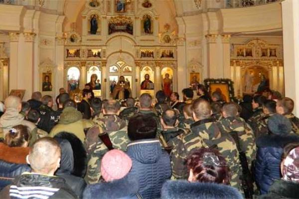 В горячую точку Украины вновь отправился батальон "Кировоград" В горячую точку Украины вновь отправился батальон "Кировоград"