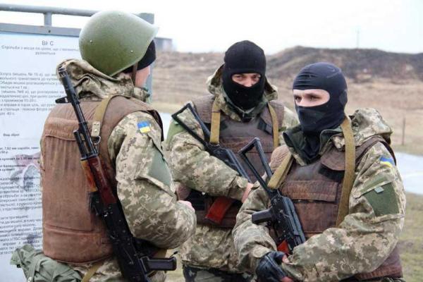 На Львовщине начались учения для мобилизованных бойцов На Львовщине начались учения для мобилизованных бойцов