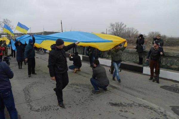 Торжественное открытие возрожденного моста на Луганщине Торжественное открытие возрожденного моста на Луганщине