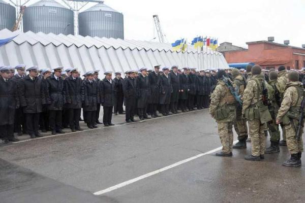 Подразделение спецназначения украинских ВМС вернулось с Донбасса в родную Одессу Подразделение спецназначения украинских ВМС вернулось с Донбасса в родную Одессу