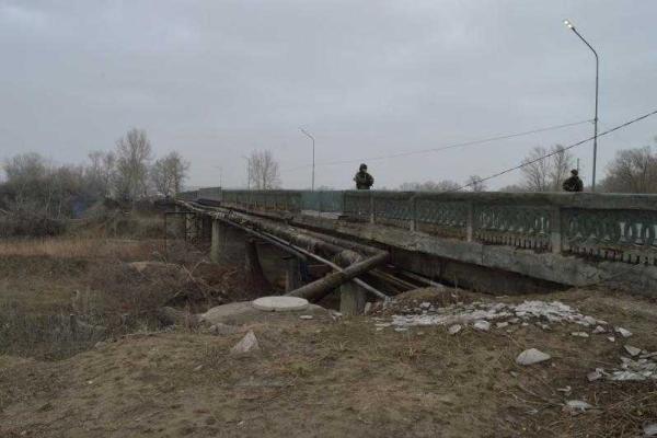 Торжественное открытие возрожденного моста на Луганщине Торжественное открытие возрожденного моста на Луганщине