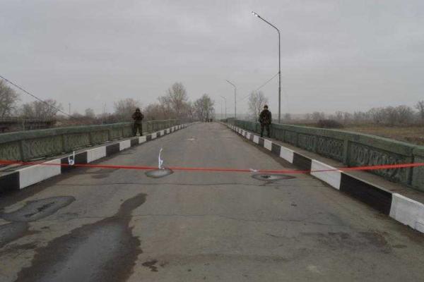Торжественное открытие возрожденного моста на Луганщине Торжественное открытие возрожденного моста на Луганщине