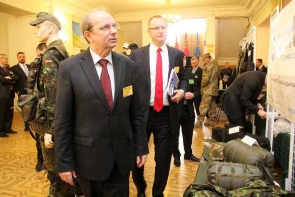 В столице стартовал Украинско-чешский форум по вопросам оборонного сотрудничества