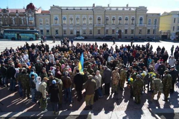 Бойцы отдельного мотопехотного батальона с Кировоградщины вернулись из зоны АТО Бойцы отдельного мотопехотного батальона с Кировоградщины вернулись из зоны АТО