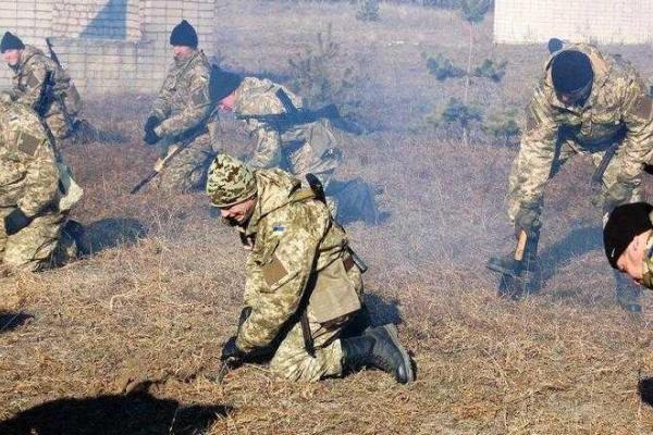 На Ровенском полигоне продолжается подготовка мобилизованных бойцов