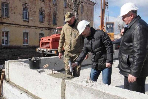 Благотворители построят для хмельницких спецназовцев-участников АТО жилой дом Благотворители построят для хмельницких спецназовцев-участников АТО жилой дом