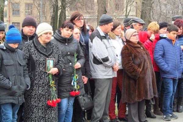 В Запорожье почтили память воинов, погибших в зоне АТО