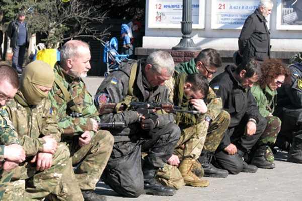 На Донетчине проводили в последний путь бойца батальона "Донбасс" На Донетчине проводили в последний путь бойца батальона "Донбасс"