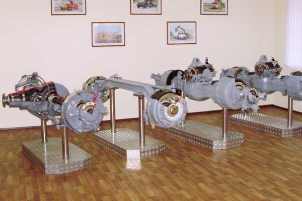 Для курсантов академии НГУ "АвтоКрАЗ" создал современный автомобильный класс Для курсантов академии НГУ "АвтоКрАЗ" создал современный автомобильный класс