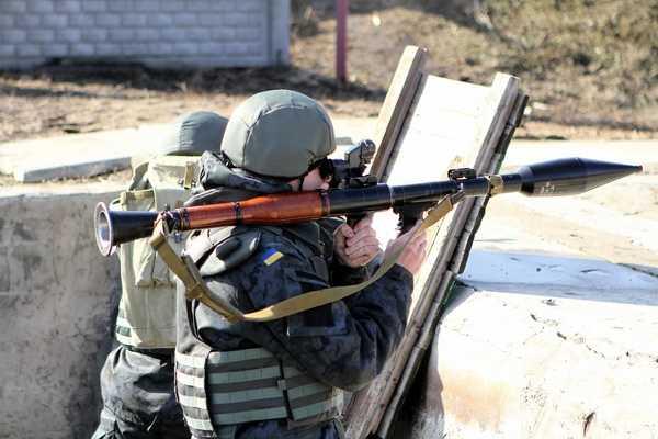Бойцы Нацгвардии продолжают совершенствовать практические навыки ведения боя Бойцы Нацгвардии продолжают совершенствовать практические навыки ведения боя