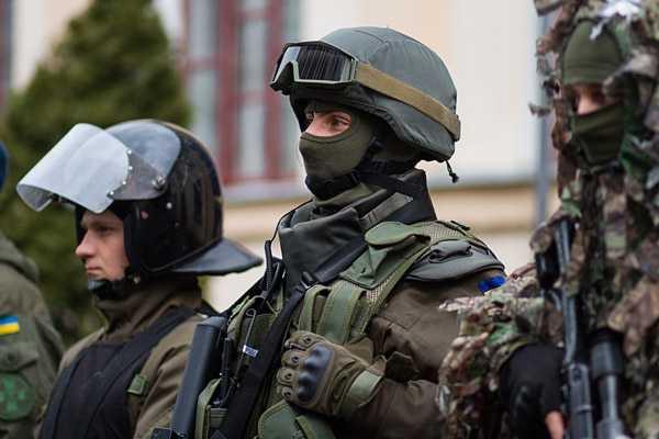 Для потенциальных абитуриентов Национальная академия НГУ устроила день открытых дверей