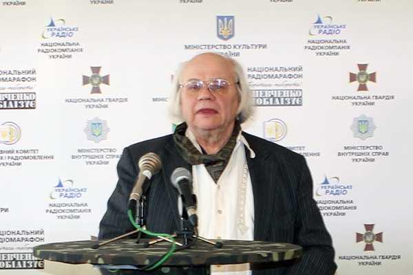 Бойцы Нацгвардии приняли участие в радиомарафоне "Шевченко мобілізує" Бойцы Нацгвардии приняли участие в радиомарафоне "Шевченко мобілізує"