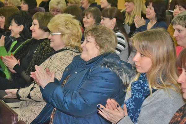 На Харьковщине поздравили с праздником женщин-военнослужащих На Харьковщине поздравили с праздником женщин-военнослужащих