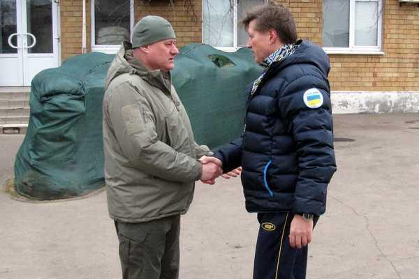 Гуманитарную помощь от ФСО "Динамо" получили гвардейцы на передовой Гуманитарную помощь от ФСО "Динамо" получили гвардейцы на передовой