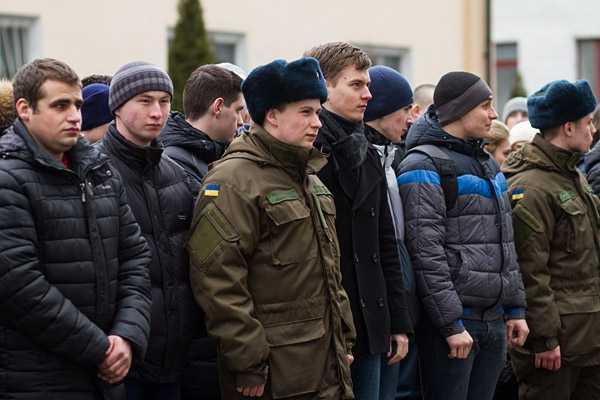 Для потенциальных абитуриентов Национальная академия НГУ устроила день открытых дверей