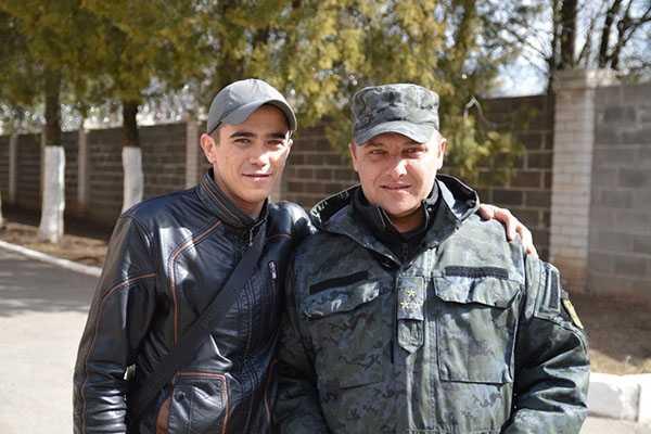 Медикаменты, собранные волонтерами, сохранят здоровье и жизнь бойцам на передовой Медикаменты, собранные волонтерами, сохранят здоровье и жизнь бойцам на передовой