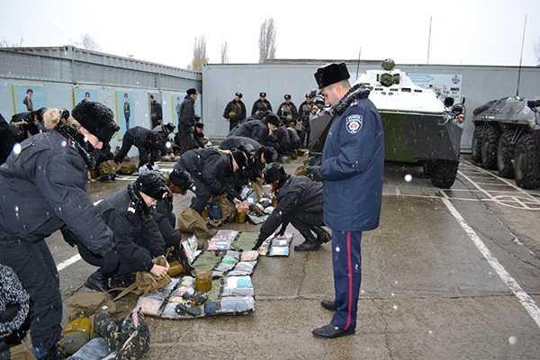 Для гвардейцев, охраняющих Южно-Украинскую АЭС была проведена командно-штабная тренировка Для гвардейцев, охраняющих Южно-Украинскую АЭС была проведена командно-штабная тренировка