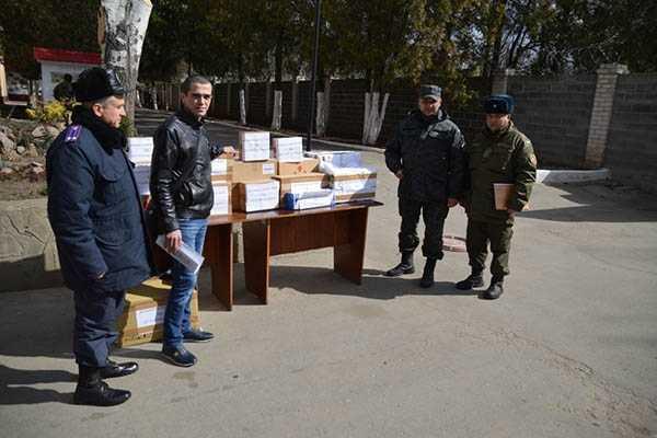 Медикаменты, собранные волонтерами, сохранят здоровье и жизнь бойцам на передовой Медикаменты, собранные волонтерами, сохранят здоровье и жизнь бойцам на передовой