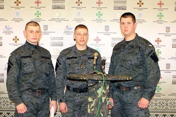 Бойцы Нацгвардии приняли участие в радиомарафоне "Шевченко мобілізує" Бойцы Нацгвардии приняли участие в радиомарафоне "Шевченко мобілізує"