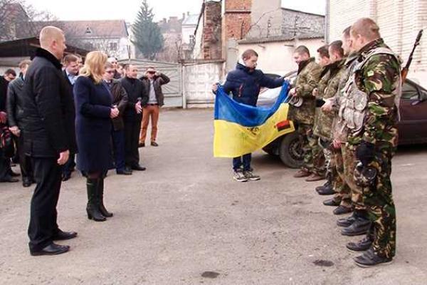 На помощь правоохранителям Донбасса едут коллеги с Прикарпатья На помощь правоохранителям Донбасса едут коллеги с Прикарпатья