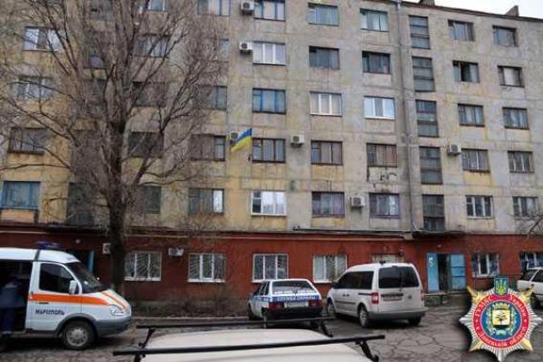 В нежилой комнате мариупольского общежития обнаружен снаряд В нежилой комнате мариупольского общежития обнаружен снаряд