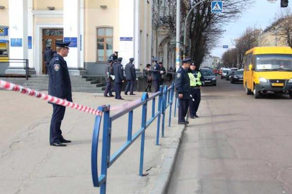 В Житомире провели масштабные учения антитеррористического центра В Житомире провели масштабные учения антитеррористического центра