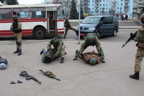В Житомире провели масштабные учения антитеррористического центра В Житомире провели масштабные учения антитеррористического центра