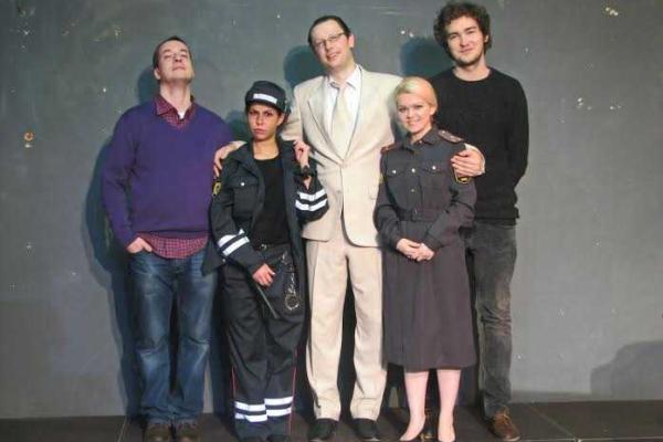 Экс-участница телепроекта "Дом-2" оказалась "на самом дне" Экс-участница телепроекта "Дом-2" оказалась "на самом дне"