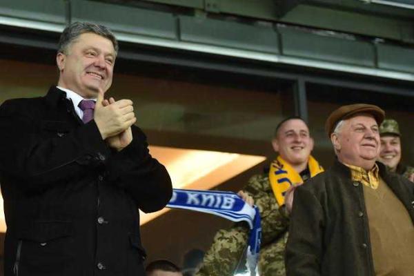 Порошенко: Динамо - победило! Украина - победит! Вместе - сила! Слава Украине! Порошенко: Динамо - победило! Украина - победит! Вместе - сила! Слава Украине!