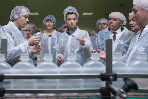 Марина Порошенко посетила открытие инновационного производства на "Фармацевтической фирме "Дарница"