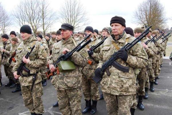 На Ровенском полигоне состоялось торжественное принятие присяги мобилизованными бойцами На Ровенском полигоне состоялось торжественное принятие присяги мобилизованными бойцами