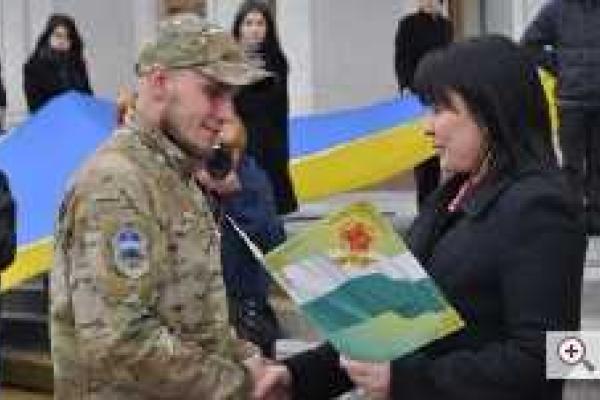 На Полтавщину из зоны АТО вернулись демобилизованные бойцы ВСУ