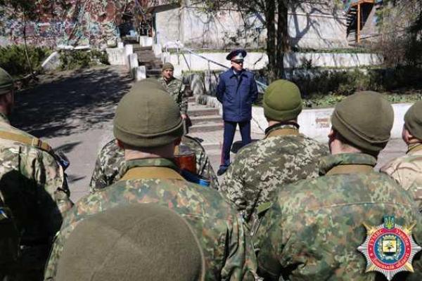На малую Родину из зоны АТО возвращается сводный отряд львовских правоохранителей На малую Родину из зоны АТО возвращается сводный отряд львовских правоохранителей